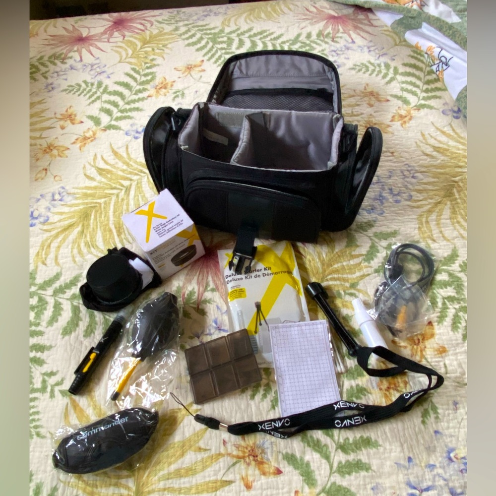 Assorted Camera Accessories&Bag - Picture 4 of 16
